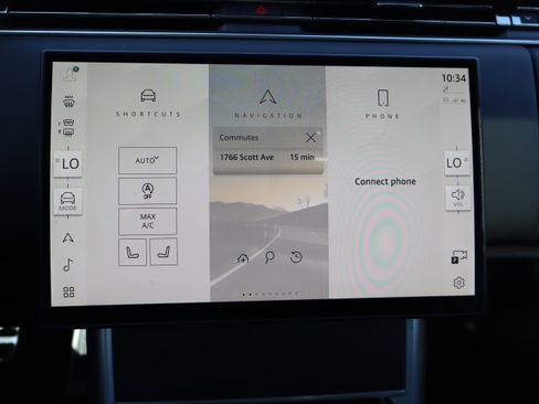 Used 2024 Land Rover Range Rover SE image 26