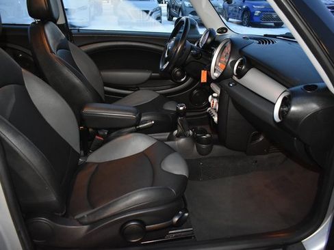Used 2010 MINI Cooper Clubman Hardtop w/ Premium Pkg image 29