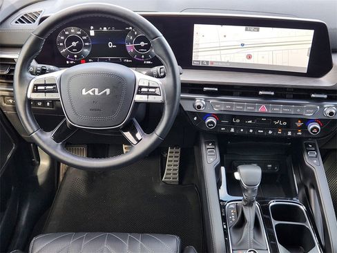 Certified 2025 Kia Telluride SX Prestige X-Line image 28