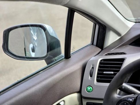 Used 2012 Honda Civic LX image 17