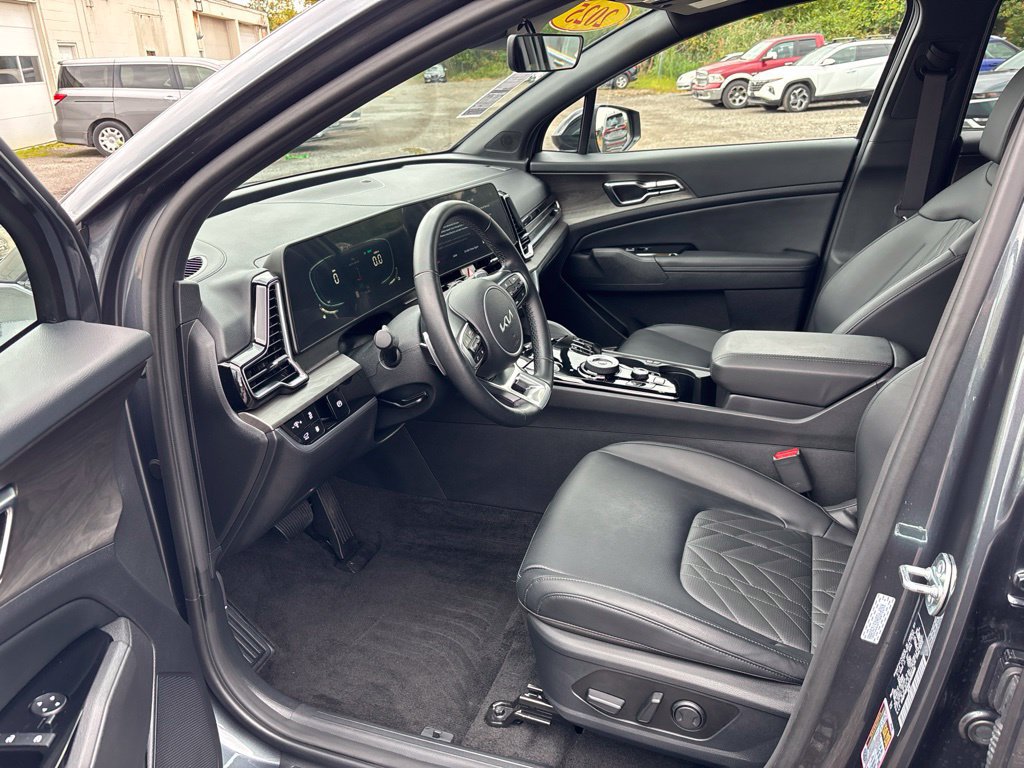 Used 2025 Kia Sportage X-Line AWD/4WD image 11