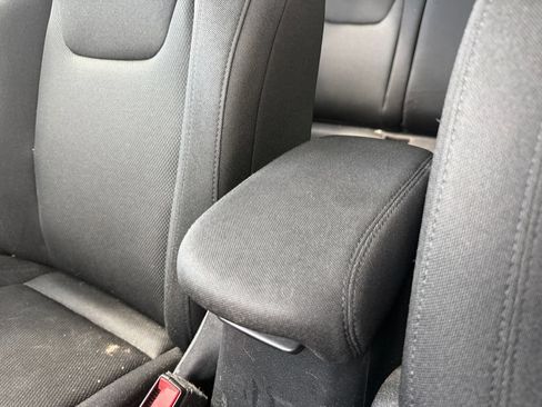 Used 2020 Jeep Renegade Sport w/ UConnect 7.0 Group FWD image 31