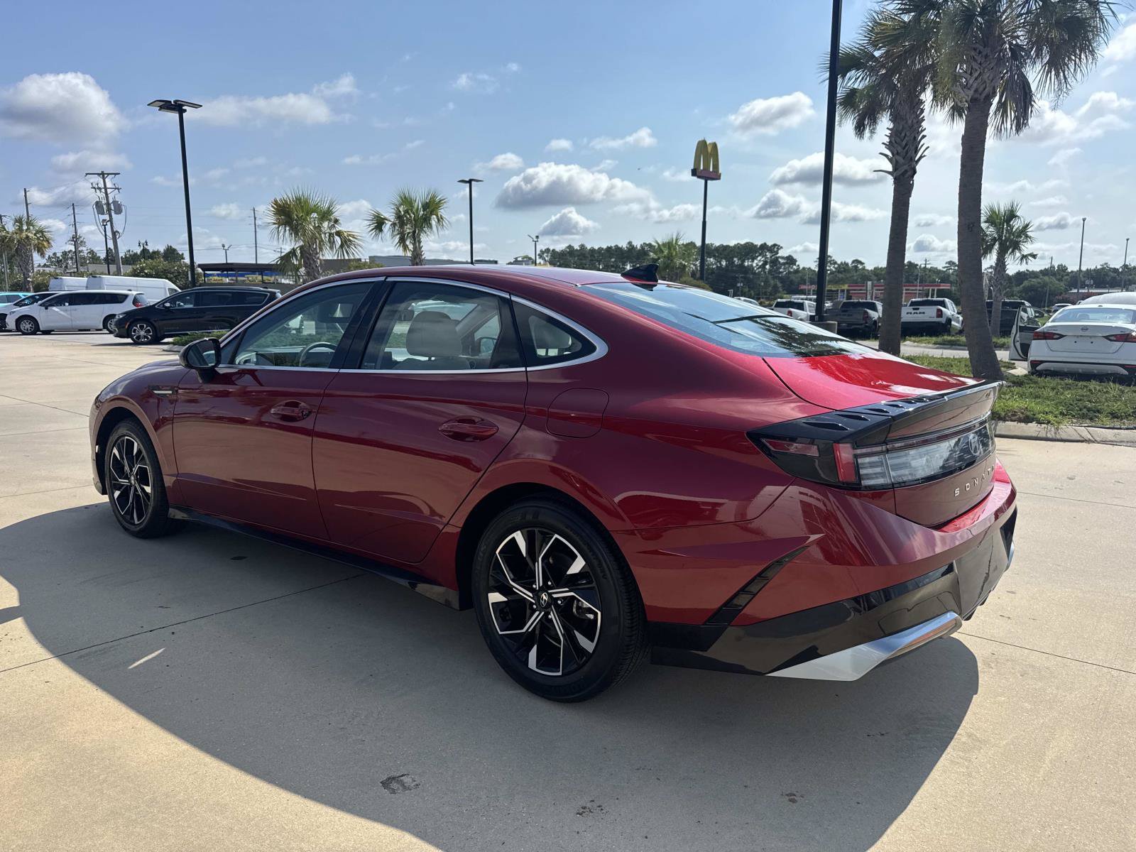 Used 2025 Hyundai Sonata SEL FWD image 5