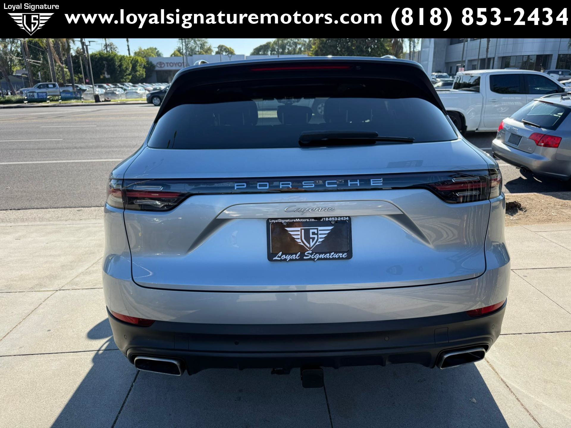 Used 2021 Porsche Cayenne AWD/4WD image 6