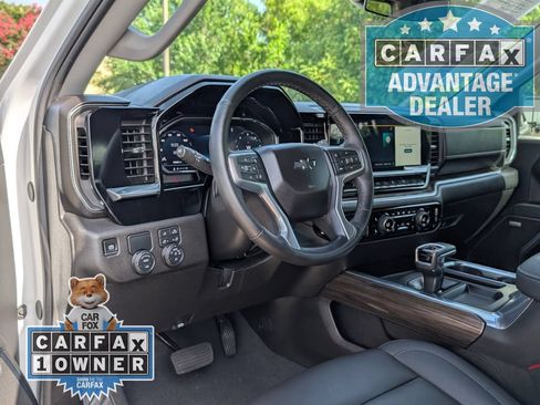Certified 2025 Chevrolet Silverado 1500 RST RWD image 5