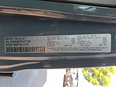Used 2024 Jeep Wrangler Unlimited Rubicon 4xe AWD/4WD image 27