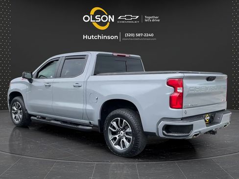 Used 2024 Chevrolet Silverado 1500 RST AWD/4WD image 3
