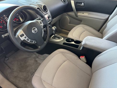Used 2011 Nissan Rogue SV FWD image 14