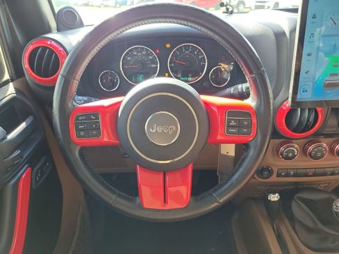 Used 2013 Jeep Wrangler Sahara w/ Connectivity Group image 11