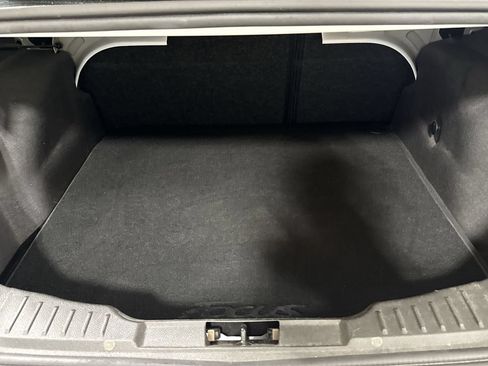 Used 2016 Ford Focus SE w/ Reverse Sensing Package FWD image 23