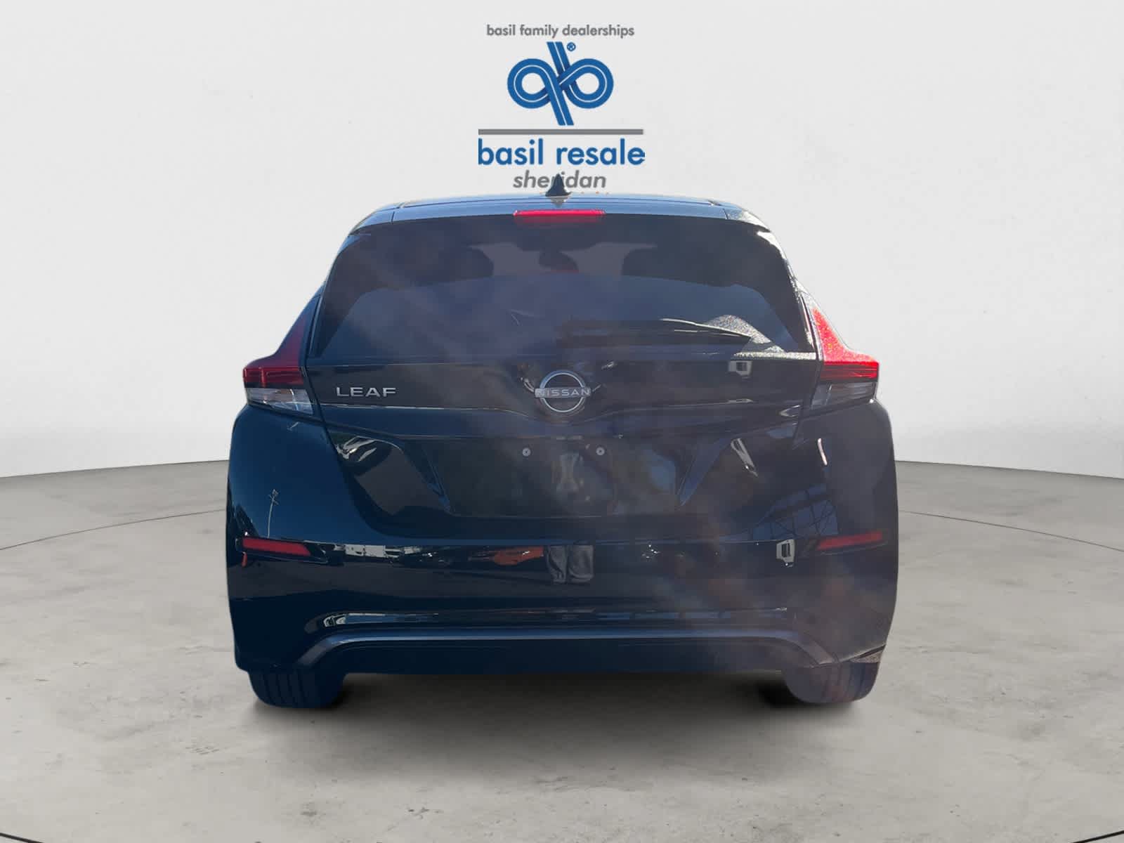 Used 2023 Nissan Leaf S FWD image 5