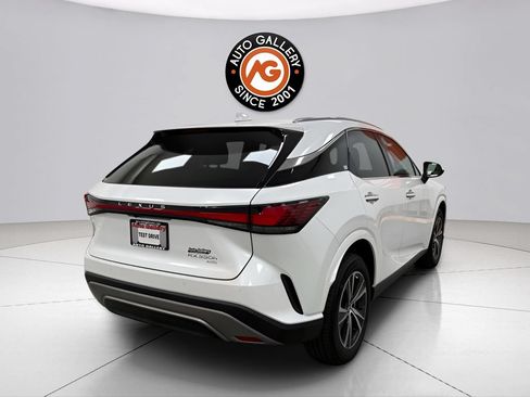 Used 2024 Lexus RX 350h w/ Cold Area Package AWD/4WD image 3