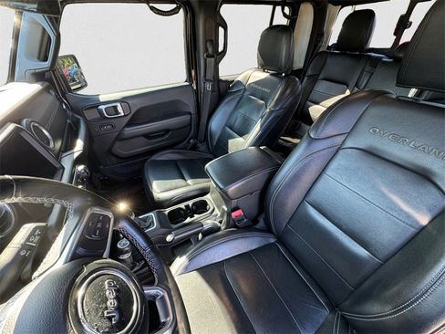 Used 2020 Jeep Gladiator Overland image 8