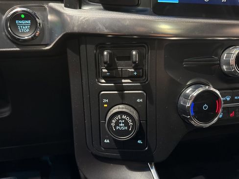 Used 2022 Ford F150 Raptor w/ Equipment Group 801A High AWD/4WD image 25