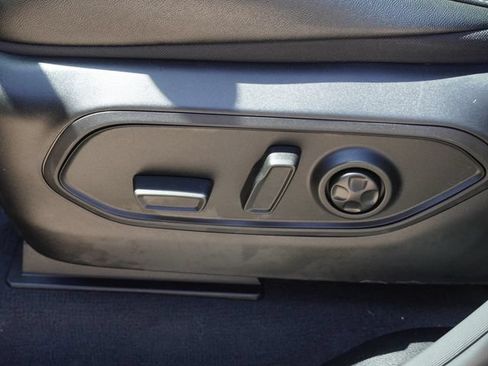 Certified 2024 Jeep Grand Cherokee Limited RWD image 20