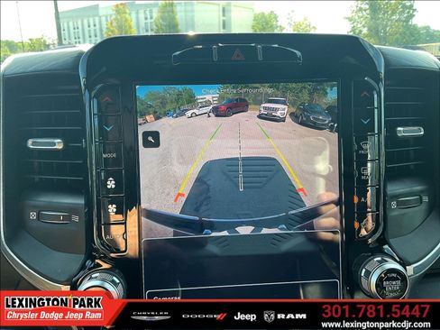 Used 2023 RAM 1500 Laramie AWD/4WD image 15