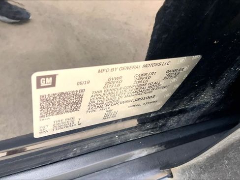 Used 2019 Chevrolet Traverse LT FWD image 32