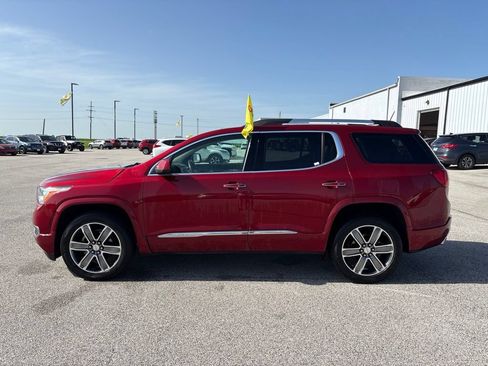 Used 2019 GMC Acadia Denali AWD/4WD image 5