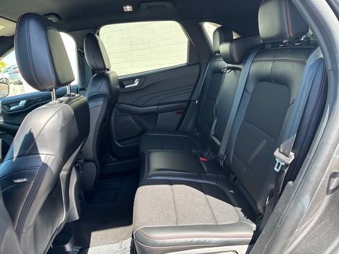 Used 2025 Ford Escape ST-Line FWD image 28