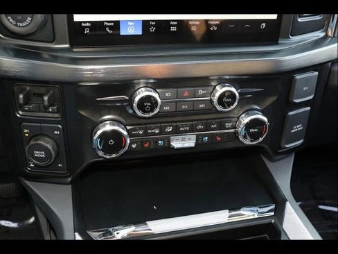 New 2025 Ford F250 Lariat w/ Lariat Ultimate Package image 24