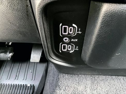 Used 2025 RAM 1500 Big Horn image 25