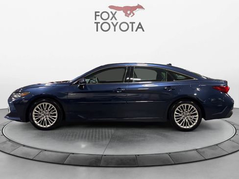 Used 2020 Toyota Avalon Limited w/ Advanced Safety Package image 3