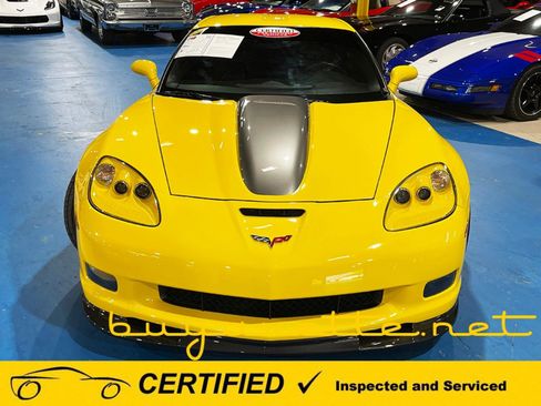 Used 2011 Chevrolet Corvette Grand Sport w/ Preferred Equipment Group RWD image 4