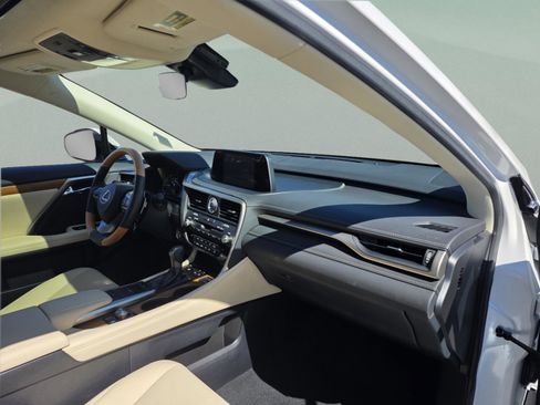 Used 2022 Lexus RX 350 FWD w/ Premium Package image 32