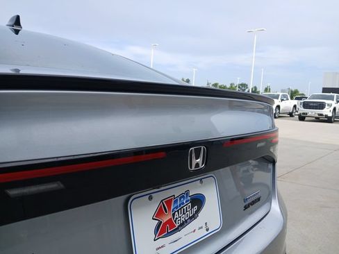 Used 2024 Honda Accord Sport image 12