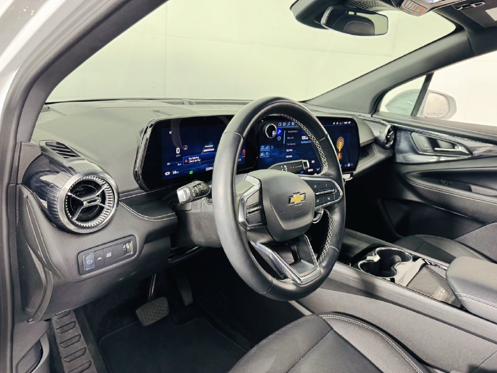 Used 2024 Chevrolet Blazer EV LT AWD/4WD image 10