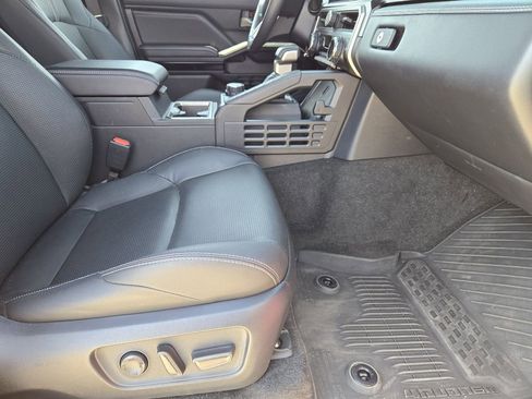 Certified 2025 Toyota 4Runner Limited image 16