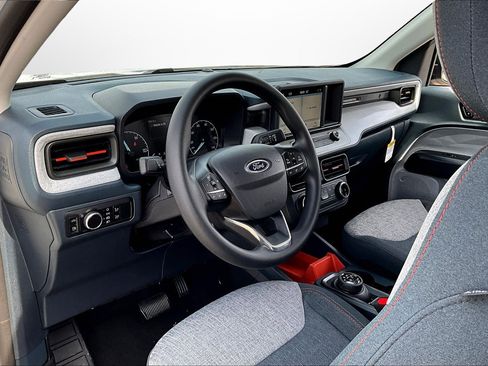 Used 2024 Ford Maverick XLT image 19