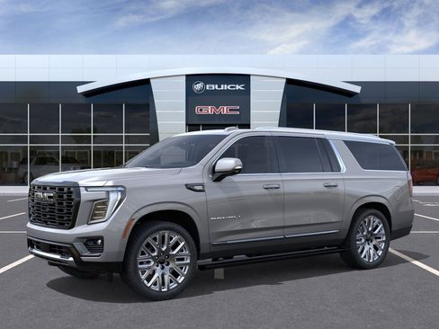 New 2026 GMC Yukon XL Denali Ultimate image 2