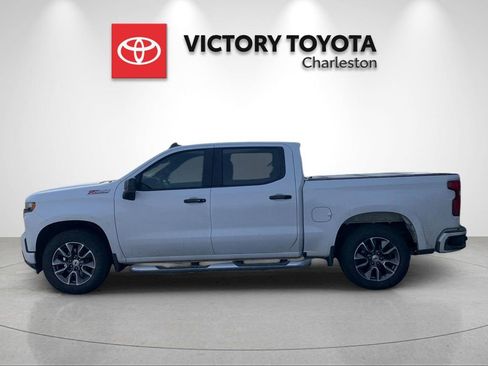Used 2022 Chevrolet Silverado 1500 RST w/ Z71 Off-Road Package image 2