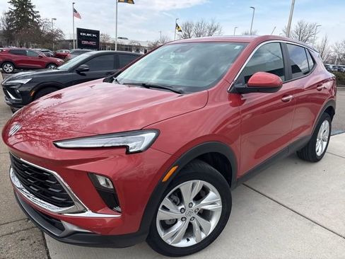 Used 2024 Buick Encore GX Preferred image 1