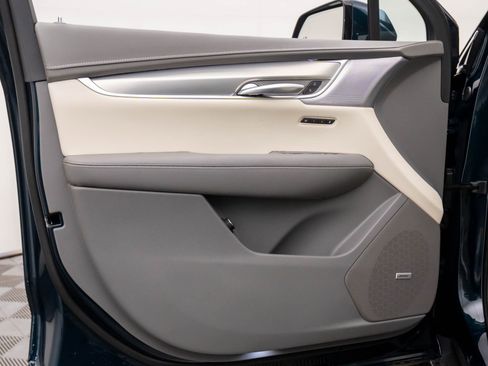 New 2026 Cadillac XT5 Premium Luxury w/ Driver Assist Package image 14