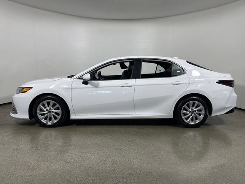 Certified 2024 Toyota Camry LE FWD image 6