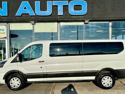 Used 2023 Ford Transit 350 XLT RWD image 28