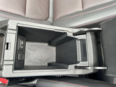 Certified 2025 Chevrolet Blazer RS w/ Enhanced Convenience Package FWD image 24
