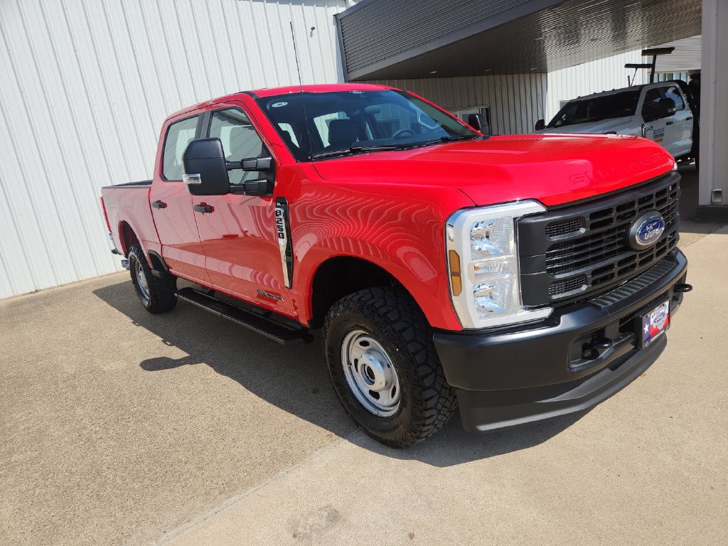 Used 2026 Ford F250 XL w/ XL Off-Road Package AWD/4WD image 1