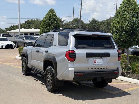 Certified 2025 Toyota 4Runner SR5 RWD image 5