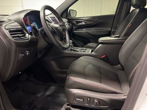 Certified 2024 Chevrolet Equinox RS image 12