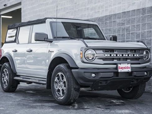 Used 2022 Ford Bronco Big Bend image 2