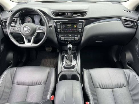 Used 2022 Nissan Rogue Sport SL AWD/4WD image 17