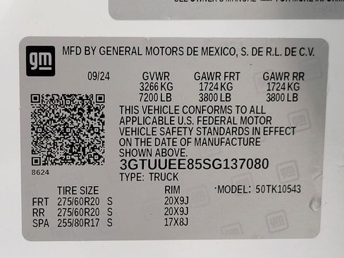 Used 2025 GMC Sierra 1500 AT4 w/ AT4 Premium Package image 27