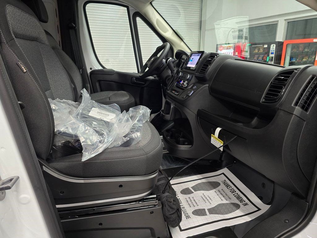New 2026 RAM ProMaster 2500 FWD image 25