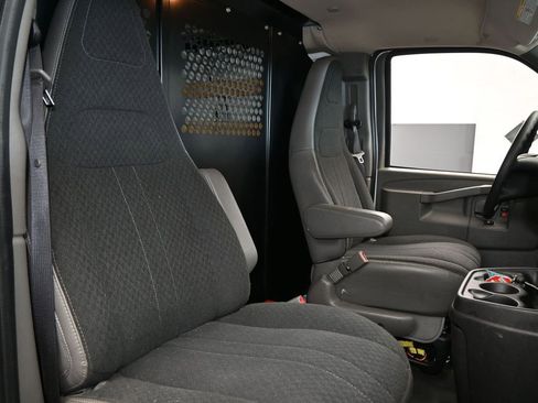 Used 2024 Chevrolet Express 2500 w/ Driver Convenience Package image 35