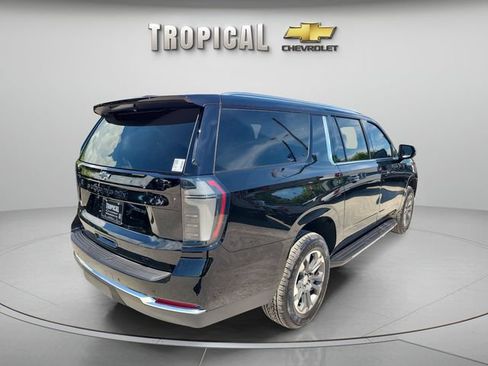 New 2026 Chevrolet Suburban LT w/ Comfort Package RWD image 5