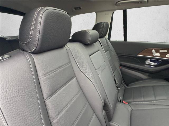 New 2026 Mercedes-Benz GLS 450 4MATIC image 22