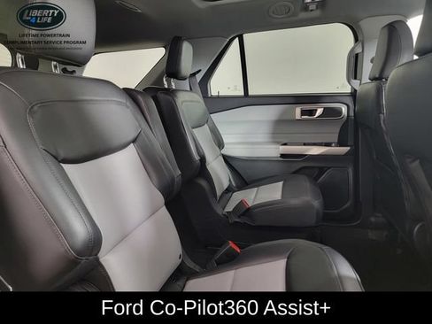 Certified 2023 Ford Explorer XLT w/ Equipment Group 202A AWD/4WD image 17